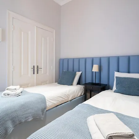 Santa Justa 24 Downtown Apartamento *